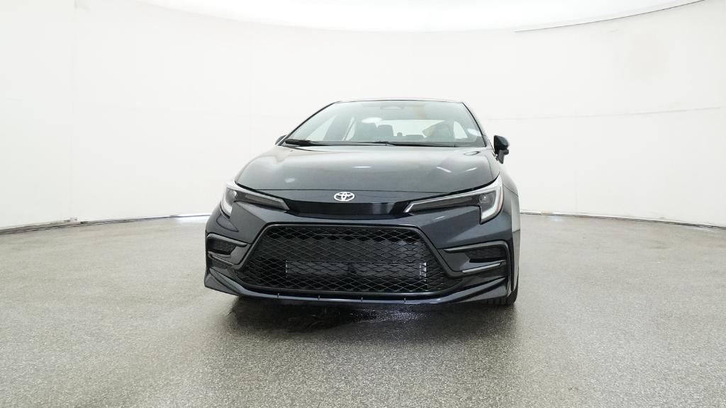 2025 Toyota Corolla SE photo 3