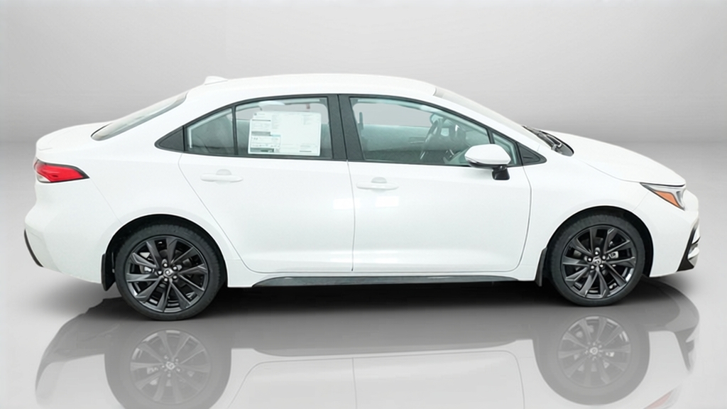 New 2026 Wind Chill Pearl Toyota SE image 40