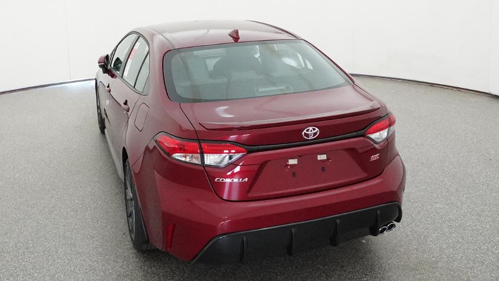 New 2026 Ruby Flare Pearl <sup>1</sup> Toyota  SE image 6