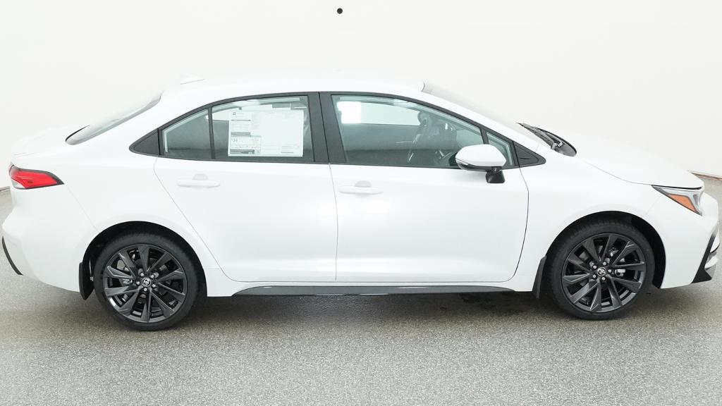 New 2026 Wind Chill Pearl <sup>1</sup> Toyota  SE image 14