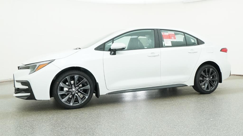 New 2026 Wind Chill Pearl <sup>1</sup> Toyota  SE image 4