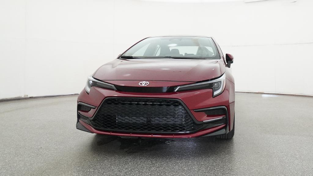 New 2026 Ruby Flare Pearl <sup>1</sup> Toyota  SE image 4