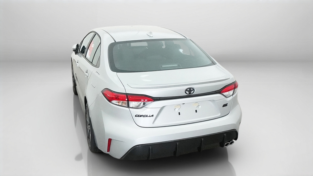 2027 Toyota Corolla SE 4dr Car Slide 7
