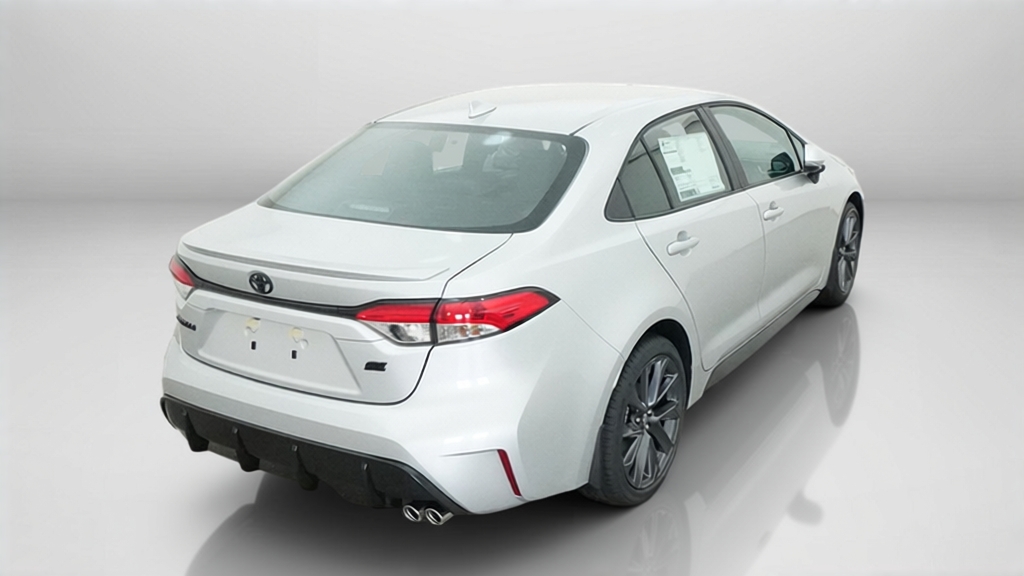 2027 Toyota Corolla SE 4dr Car Slide 9
