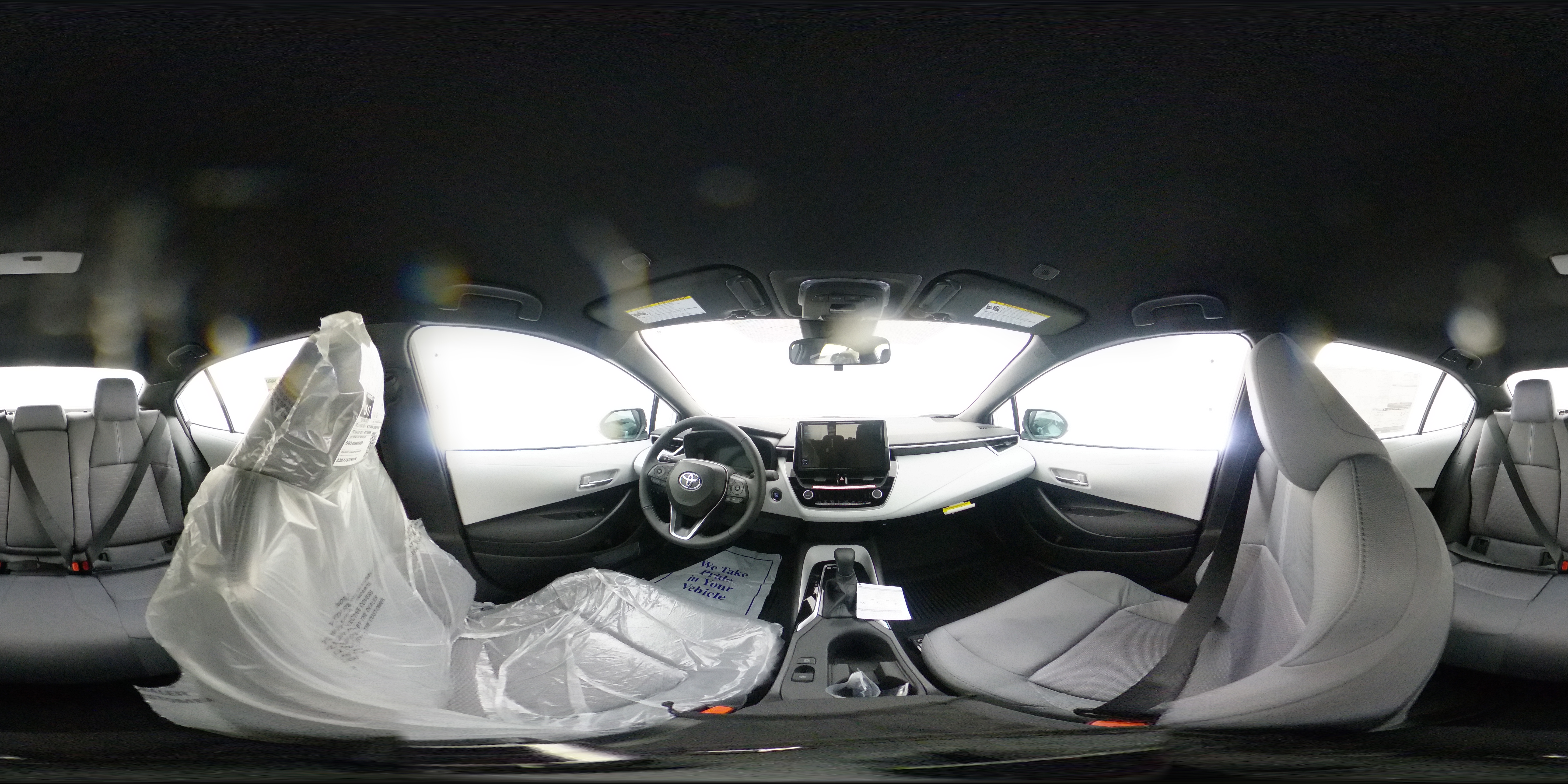 New 2027 Wind Chill Pearl Toyota SE 360 Panorama 1