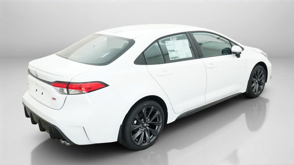 2027 Toyota Corolla SE 4dr Car Slide 9