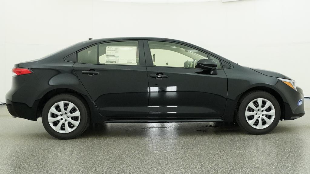 New 2026 Midnight Black Metallic Toyota  LE image 16