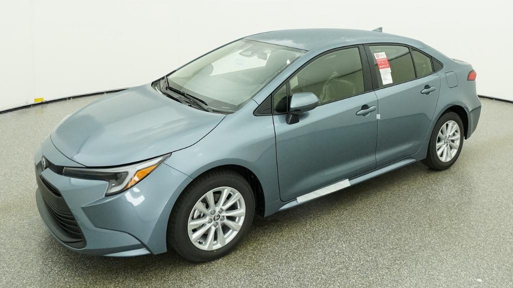2026 Toyota Corolla LE Hybrid CVT's photo