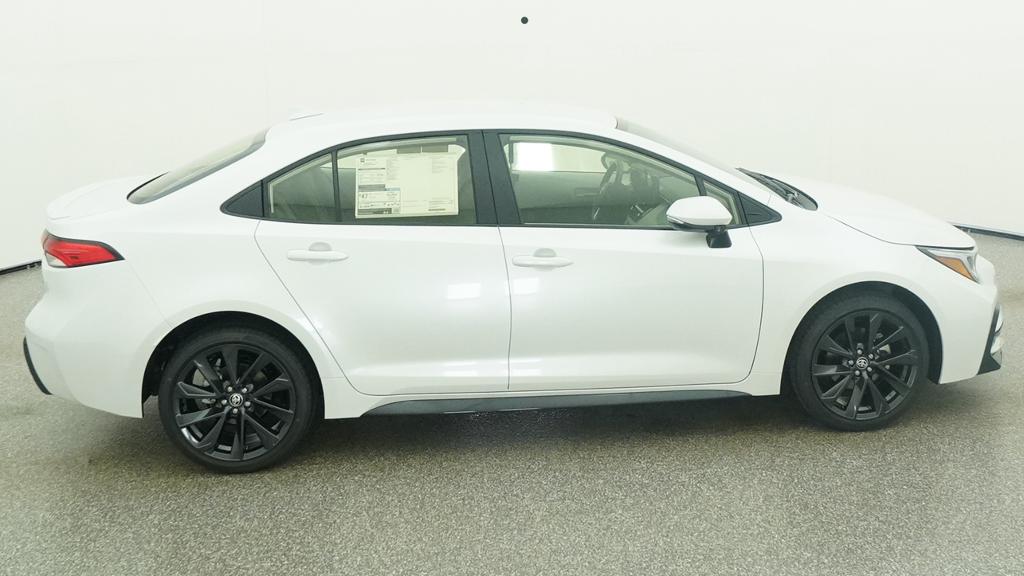 New 2026 Wind Chill Pearl <sup>1</sup> Toyota  SE image 41