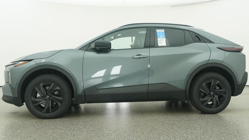 New 2026 Toyota C-HR SUV