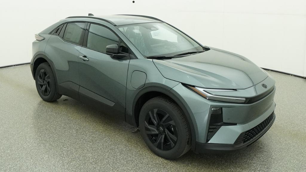 New 2026 Overcast Toyota  SE image 10