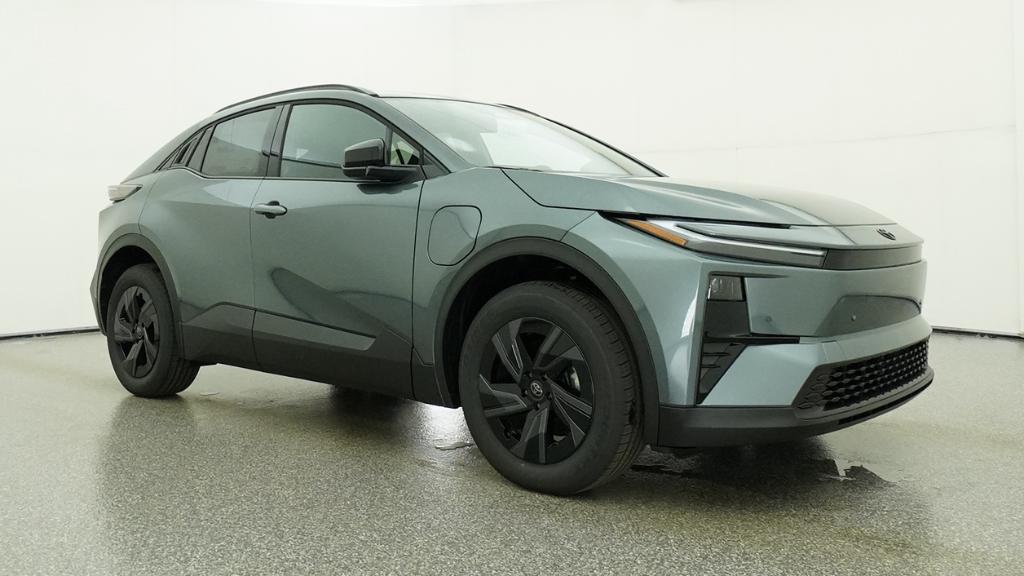 New 2026 Overcast Toyota  SE image 9