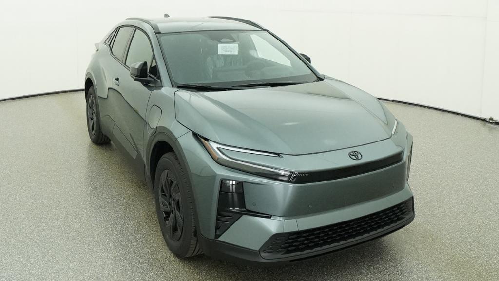 New 2026 Overcast Toyota  SE image 8