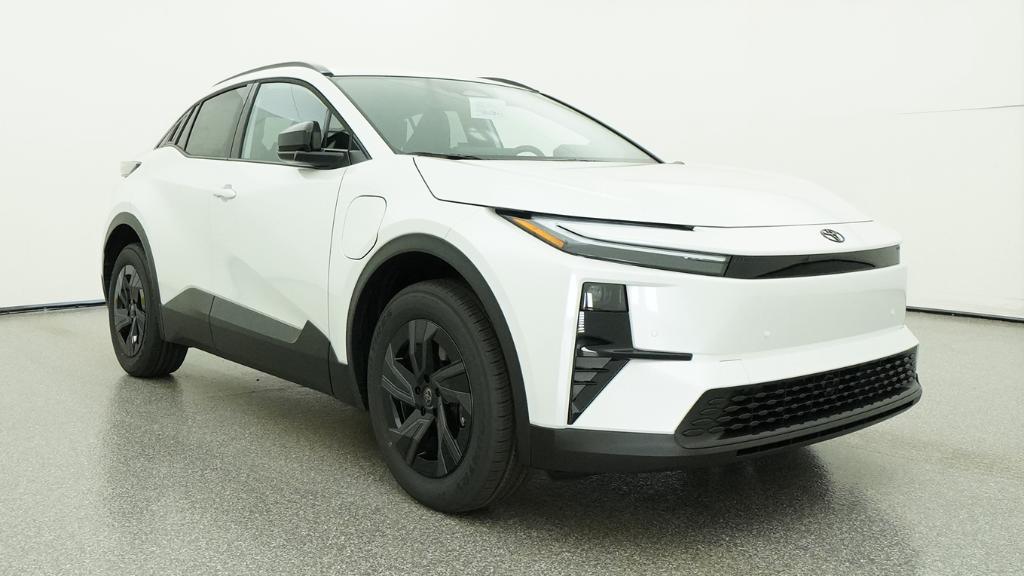 New 2026 Wind Chill Pearl <sup>1</sup> Toyota  SE image 49