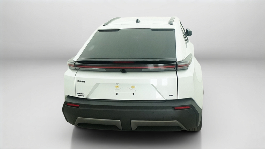 New 2026 Wind Chill Pearl <sup>1</sup> Toyota  SE image 31