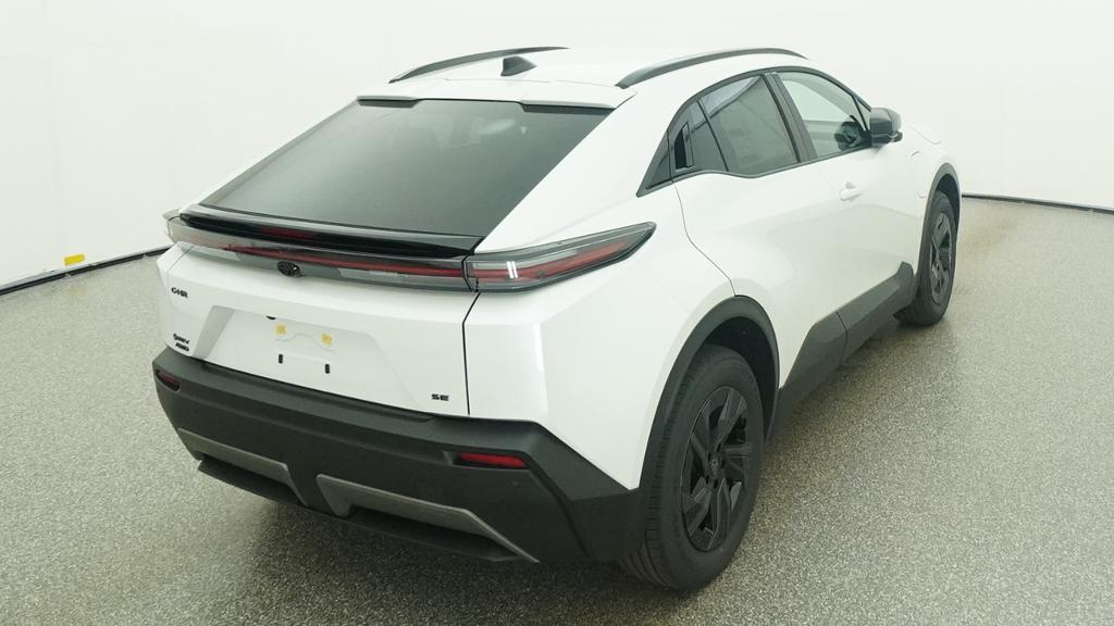 New 2026 Wind Chill Pearl <sup>1</sup> Toyota  SE image 41