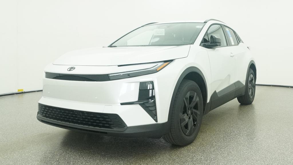 New 2026 Wind Chill Pearl <sup>1</sup> Toyota  SE image 38