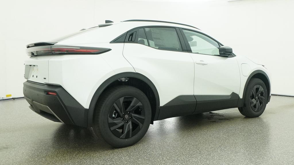 New 2026 Wind Chill Pearl <sup>1</sup> Toyota  SE image 36