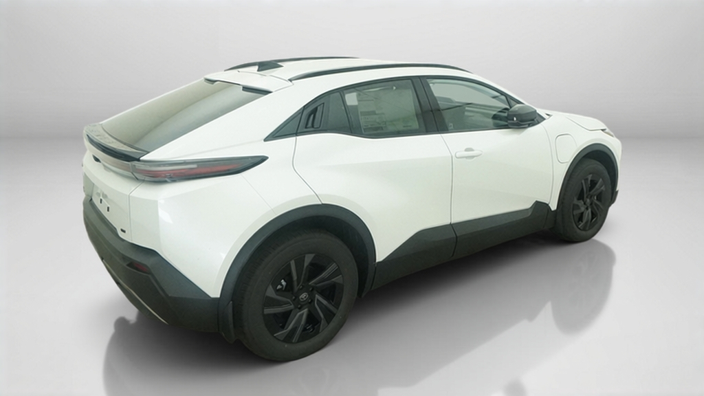 New 2027 Wind Chill Pearl <sup>1</sup> Toyota  SE image 9