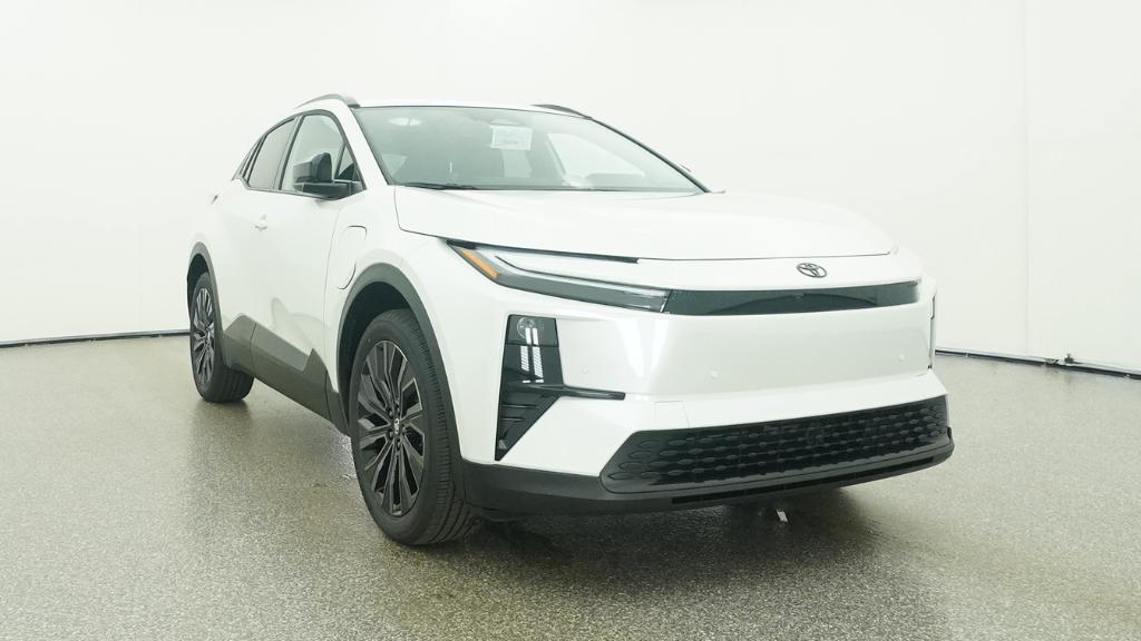 New 2026 Wind Chill Pearl Toyota XSE image 23