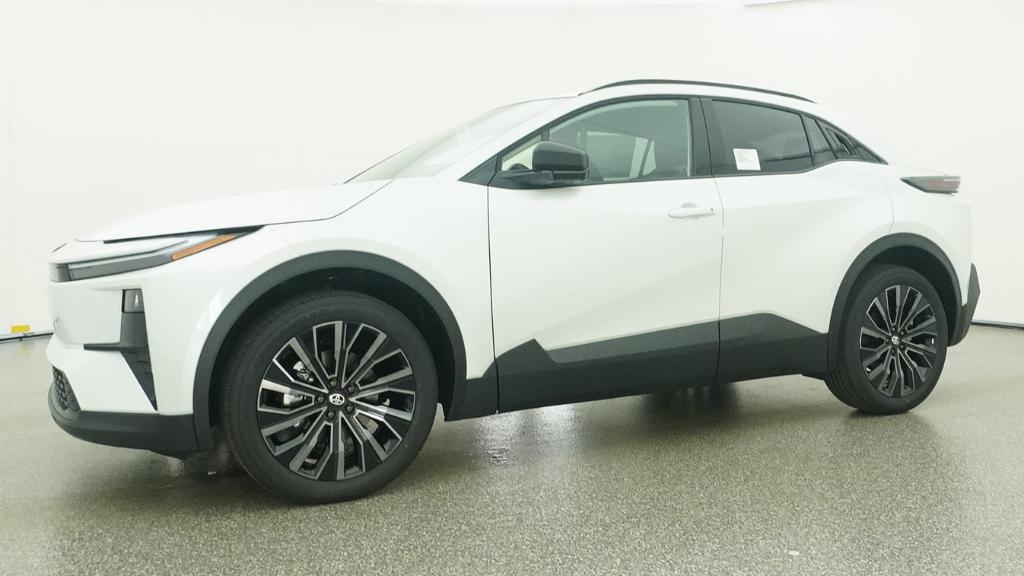 New 2026 Wind Chill Pearl Toyota XSE image 37