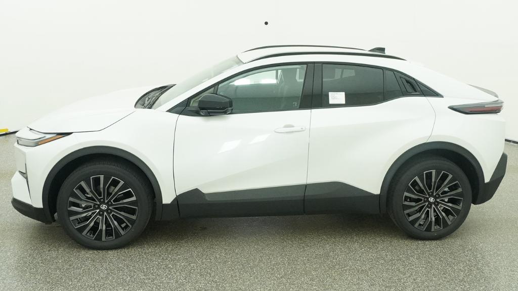 New 2026 Wind Chill Pearl Toyota XSE image 36
