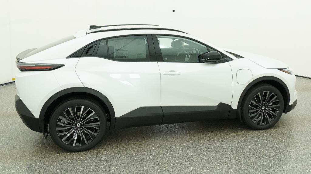 New 2026 Toyota C-HR SUV
