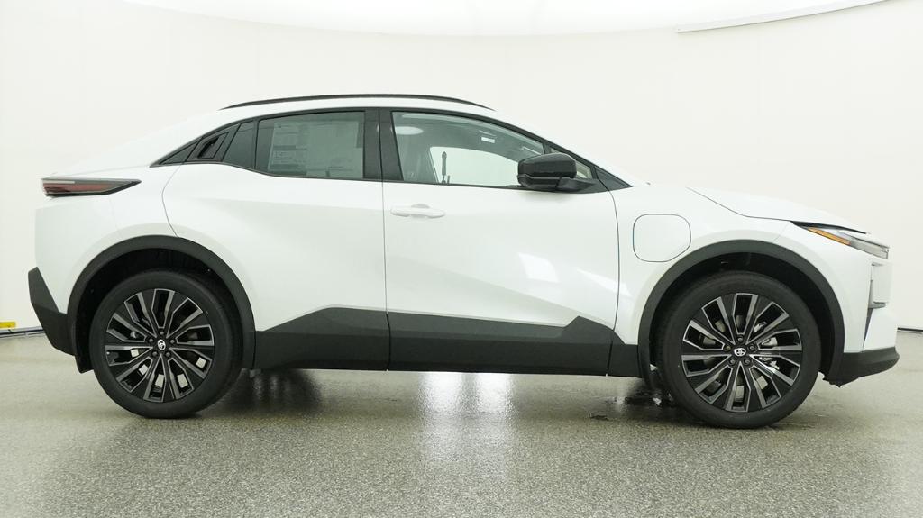 New 2026 Toyota C-HR SUV