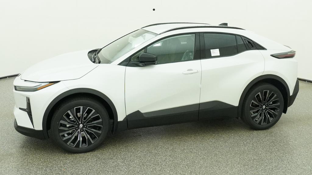 New 2026 Toyota C-HR SUV