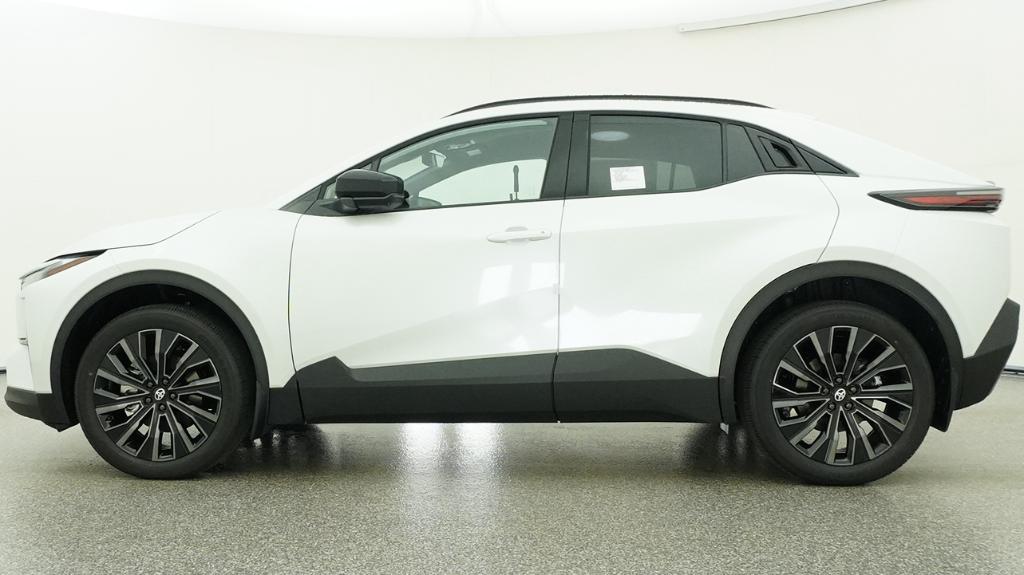 New 2026 Toyota C-HR SUV