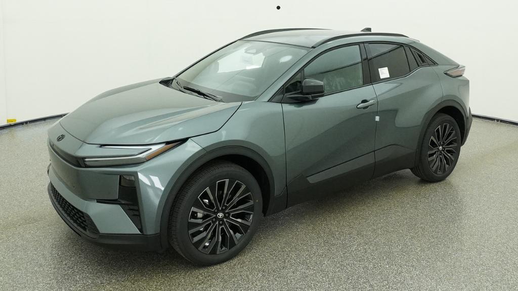2026 Toyota C-HR XSE