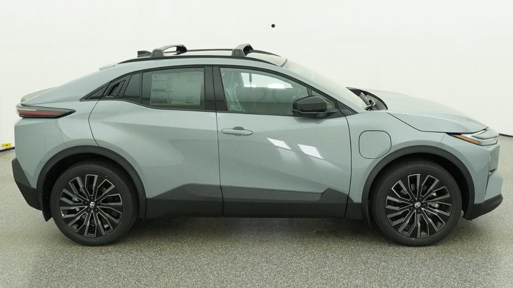 New 2026 Toyota C-HR SUV