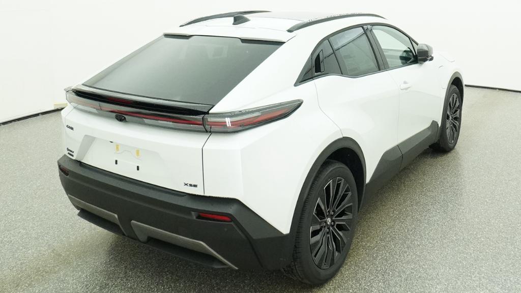 New 2026 Wind Chill Pearl Toyota XSE image 56