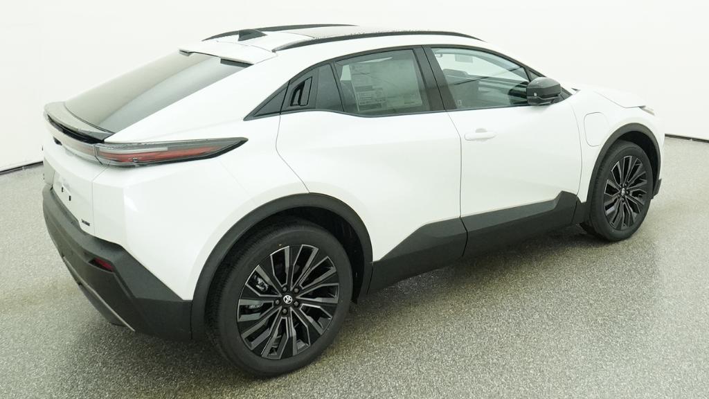 New 2026 Wind Chill Pearl Toyota XSE image 50