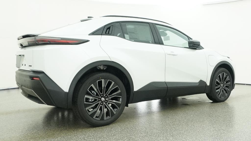 New 2026 Wind Chill Pearl Toyota XSE image 67
