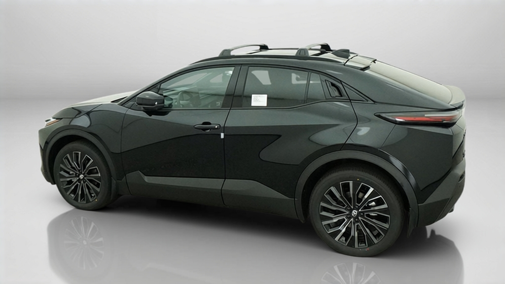 2026 Toyota C-HR XSE - Photo 52
