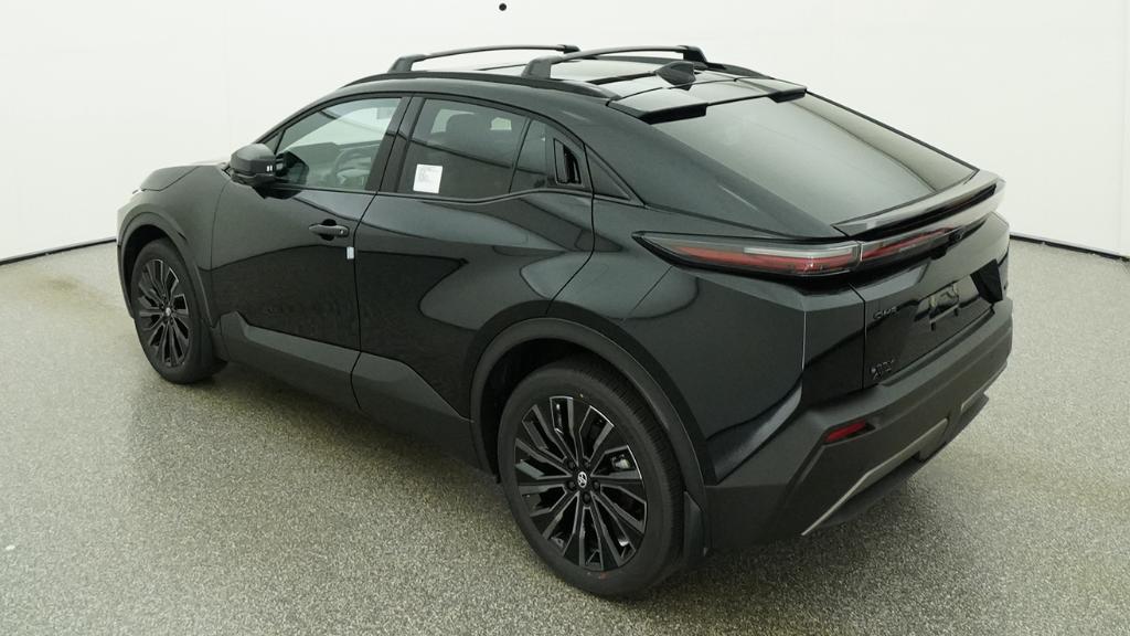 2026 Toyota C-HR XSE - Photo 46