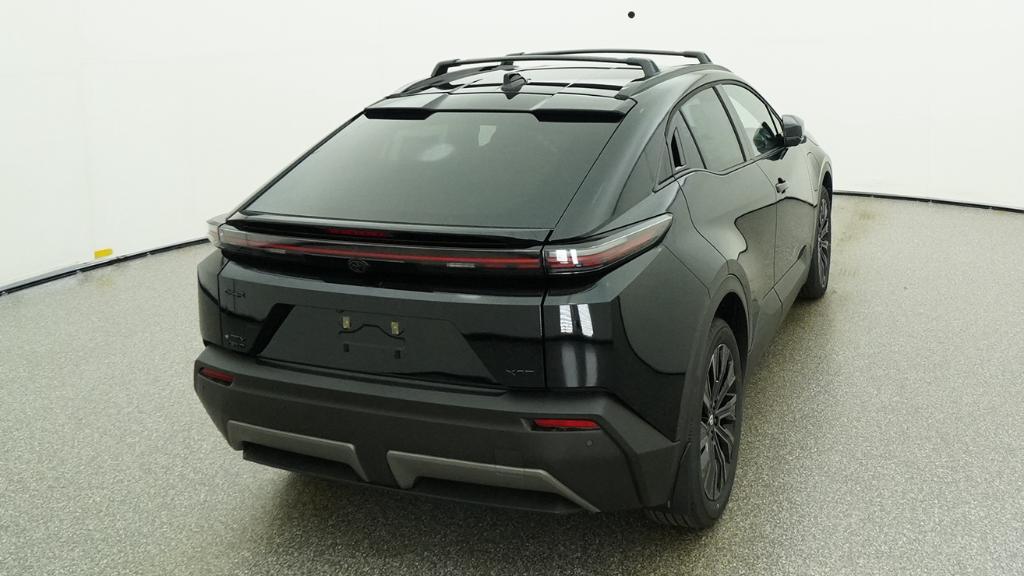 2026 Toyota C-HR XSE - Photo 48