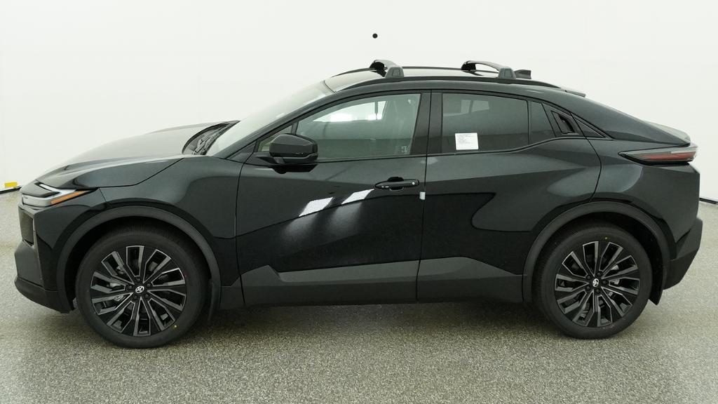 2026 Toyota C-HR XSE - Photo 39