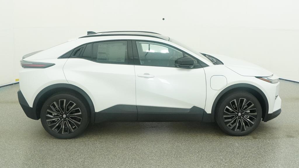 New 2026 Toyota C-HR SUV