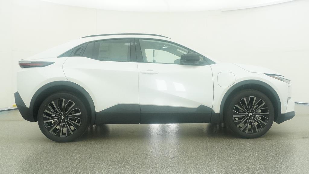 New 2026 Toyota C-HR SUV