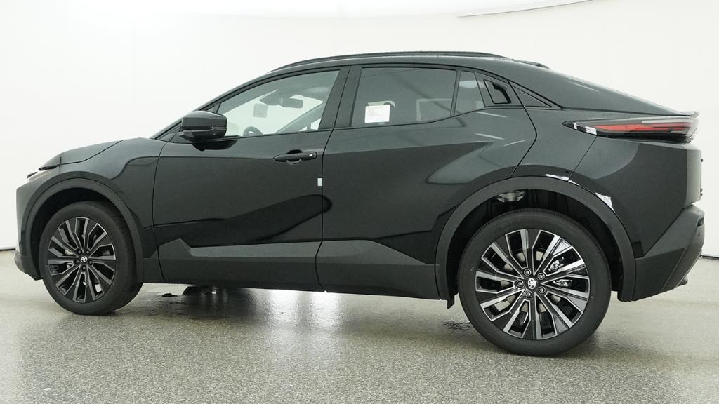 New 2026 Midnight Black Metallic Toyota  XSE image 22
