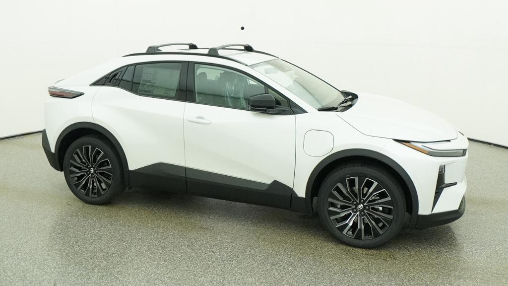 New 2026 Wind Chill Pearl Toyota XSE image 37