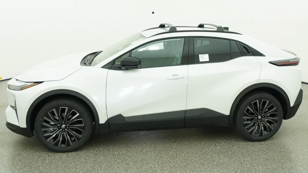 New 2026 Wind Chill Pearl Toyota XSE image 31