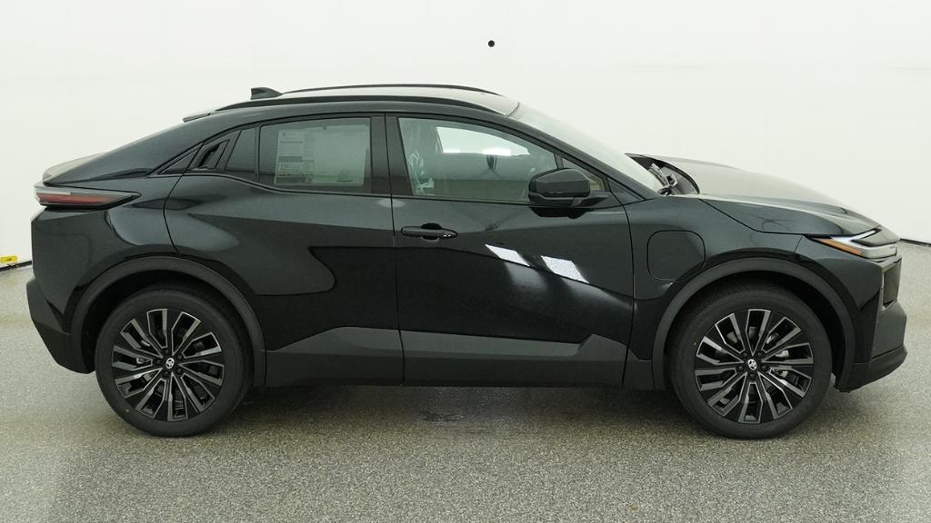 New 2026 Midnight Black Metallic Toyota XSE image 39