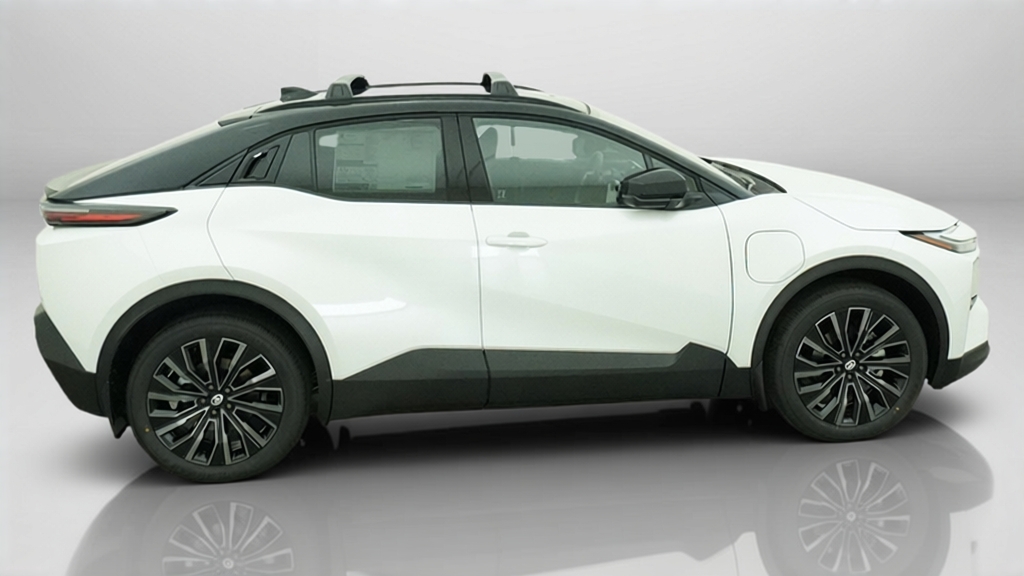 New 2026 Toyota C-HR SUV