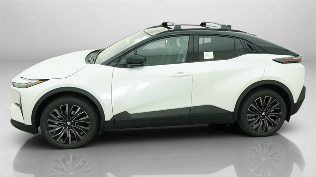 New 2026 Toyota C-HR SUV