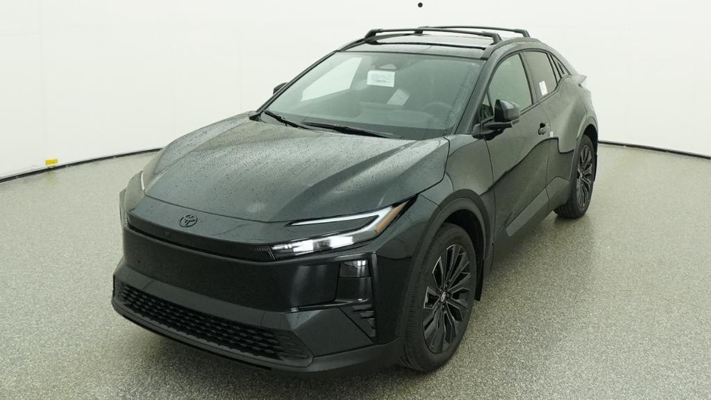 2026 Toyota C-HR XSE - Photo 38
