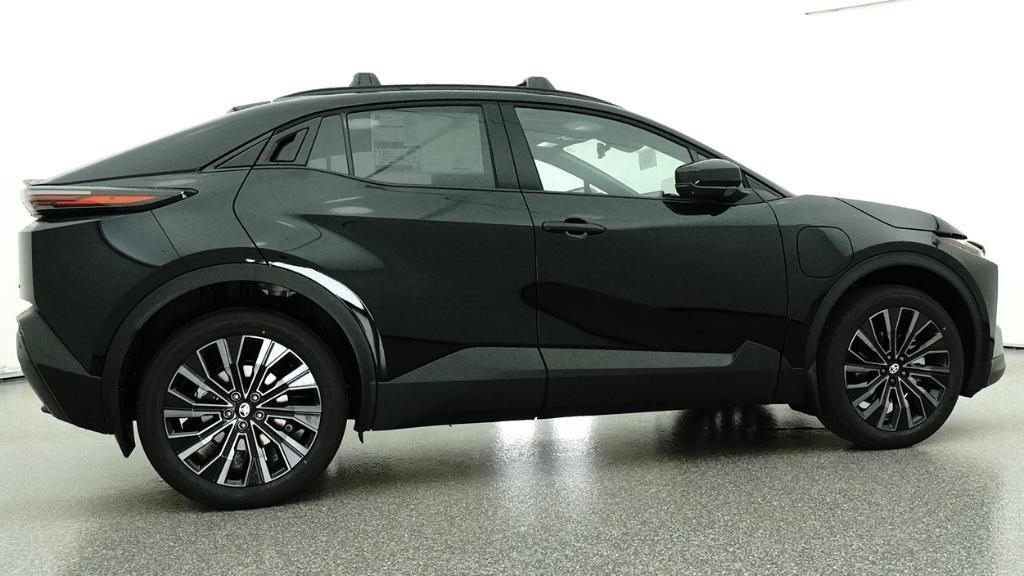 2026 Toyota C-HR XSE - Photo 41