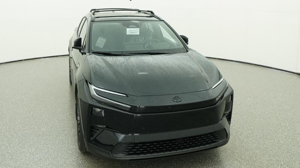2026 Toyota C-HR XSE - Photo 45
